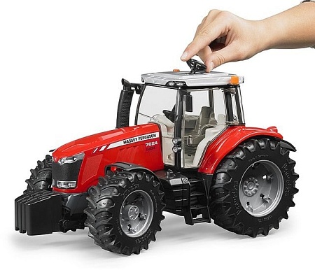 Bruder Massey Ferguson 7624 03046