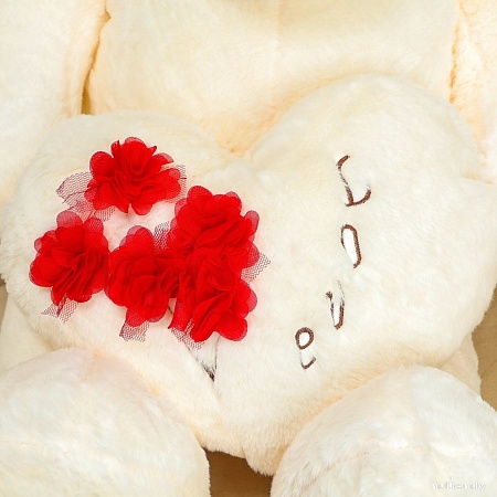 Классическая игрушка Sima-Land Мишка с сердцем 10719753 (белый)