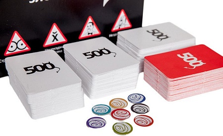 Настольная игра Cosmodrome Games 500 злобных карт