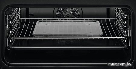 Электрический духовой шкаф Electrolux CombiQuick 800 KVLBE08H
