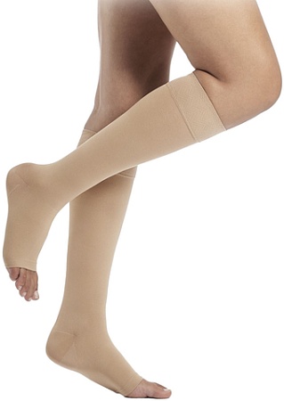 Гольфы компрессионные Sigvaris Essential Classical 33898 (M Short, бежевый)