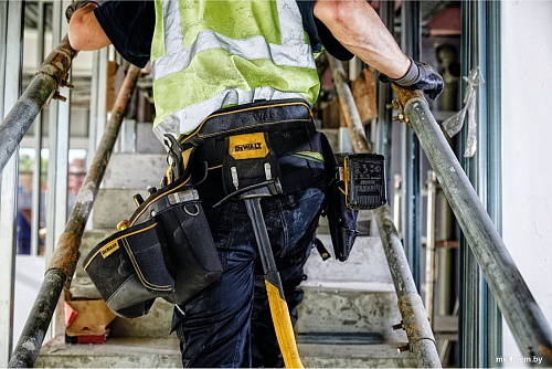 Чехол поясной DeWalt Multi Purpose Pouch DWST1-75551