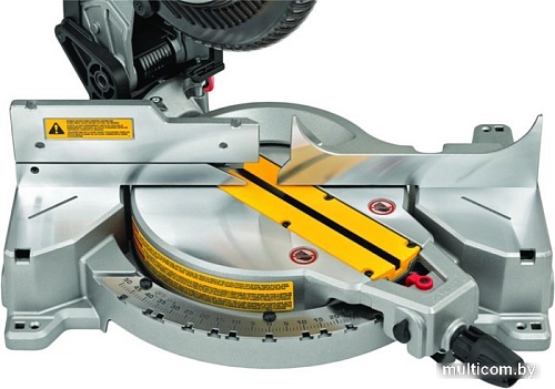 Торцовочная пила DeWalt DWS713