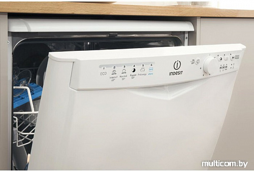 Посудомоечная машина Indesit DFP 27B+96 Z