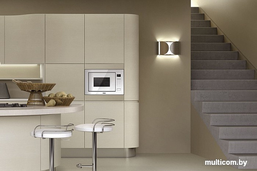 Микроволновая печь Haier HMX-BTG259W