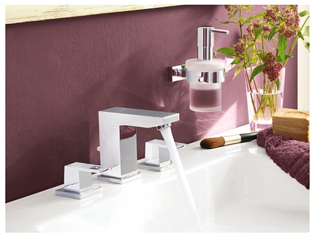Двухрычажный смеситель Grohe Eurocube 20351000