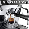 Рожковая помповая кофеварка DeLonghi EC9665.M
