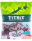 Лакомство для кошек TiTBiT Хрустящие подушечки с паштетом из утки 30 г