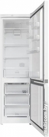 Холодильник Hotpoint-Ariston HTS 4200 W