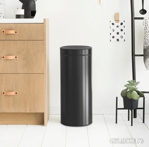 Brabantia Touch Bin New 30 л (черный матовый)