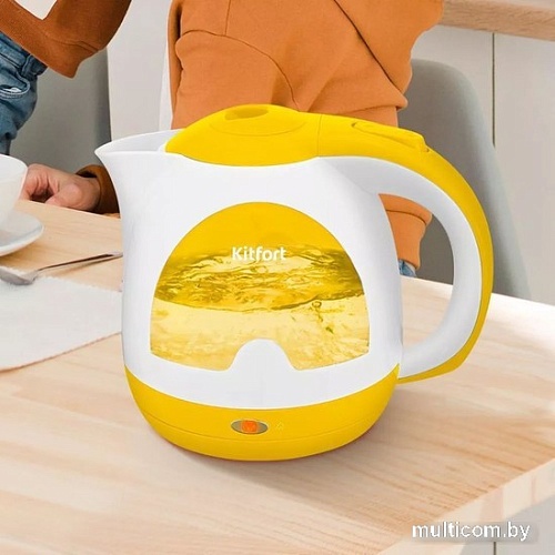 Электрический чайник Kitfort KT-6607-3