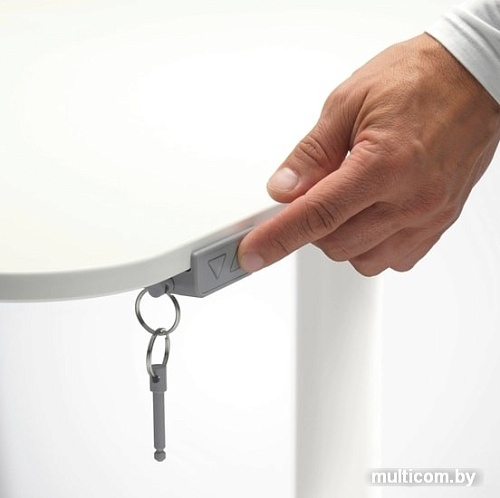 Письменный стол Ikea Бекант (белый) 492.786.66