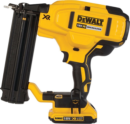 DeWalt DCN680D2 (с 2-мя АКБ, кейс)