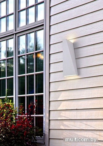 Уличный настенный светильник Maytoni Times Square O580WL-L6W