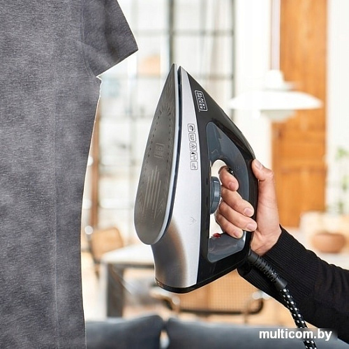 Утюг Black & Decker BXSS2200E