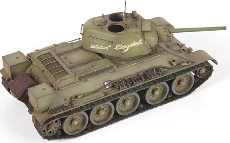Сборная модель Звезда Советский средний танк Т-34/76 1943 УЗТМ