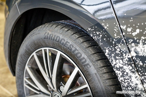Автомобильные шины Bridgestone Turanza T005 225/40R19 93Y (run-flat)