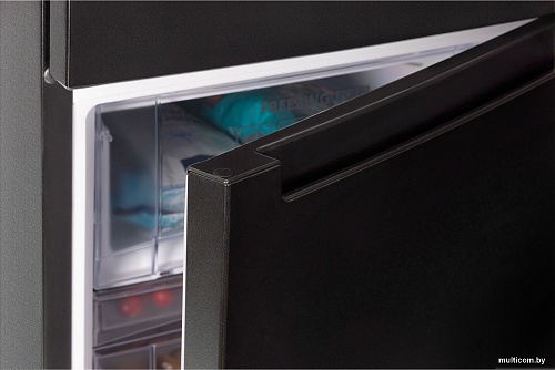 Холодильник Nordfrost NRB 132 B