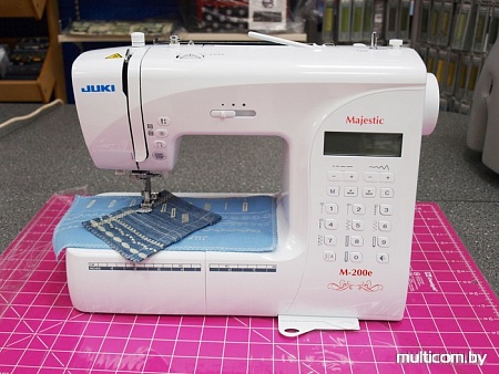 Швейная машина Juki Majestic M-200e