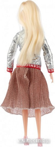 Кукла Happy Valley Сандра в Англии 5526579