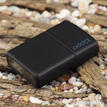 Зажигалка Zippo Classic 218ZL Black Matte