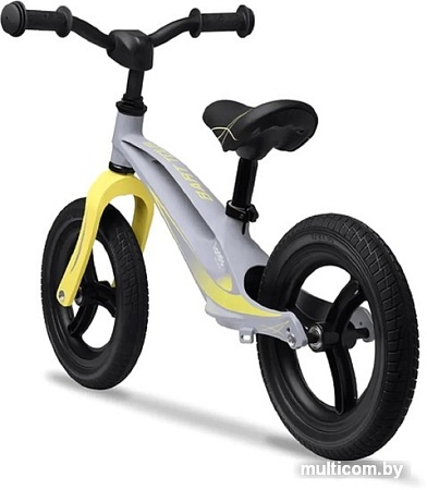 Lionelo Bart (tour grey stone)