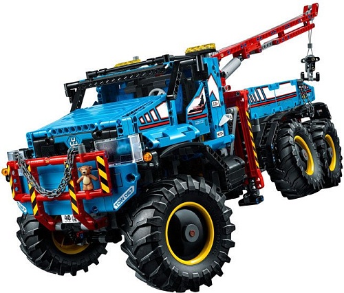 Конструктор LEGO Technic 42070 Аварийный внедорожник 6х6