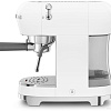 Рожковая кофеварка Smeg ECF02WHEU