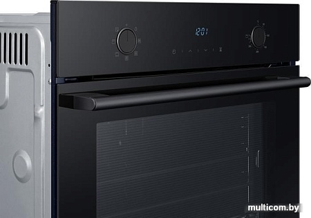 Электрический духовой шкаф Samsung NV68A1145CK