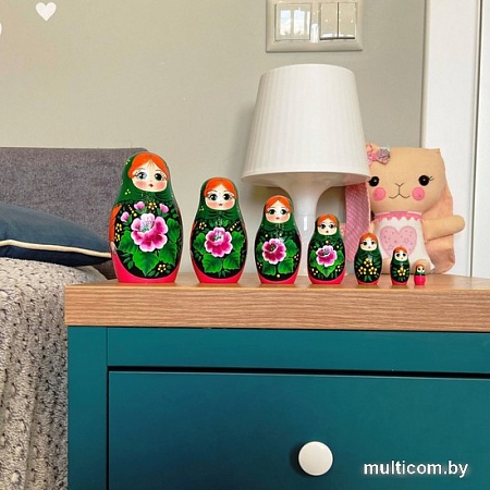 Развивающая игра Брестская Матрешка В зеленом платке и сарафане с розами (набор 7 шт)