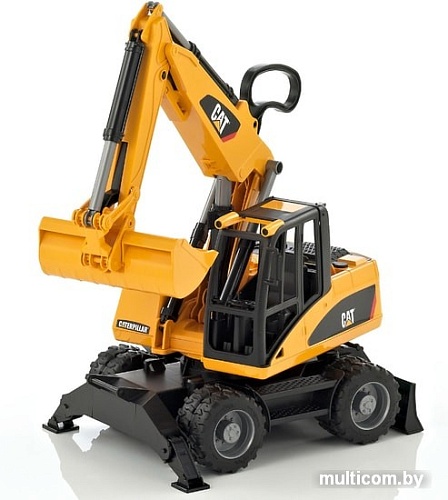 Bruder Cat Wheel excavator 02445