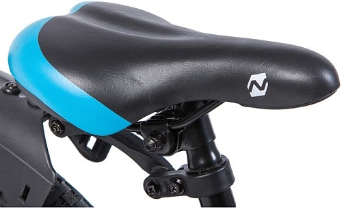 Детский велосипед Novatrack Valiant 18 2019 183VALIANT.BK9 (черный/голубой)