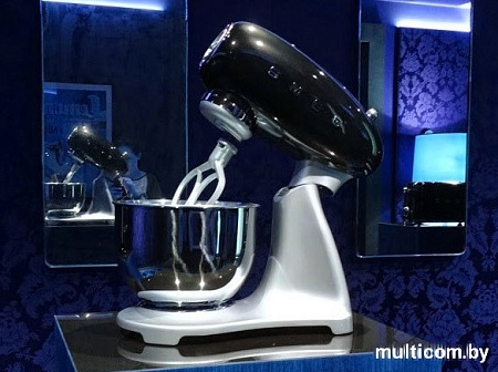 Миксер Smeg SMF01BLEU