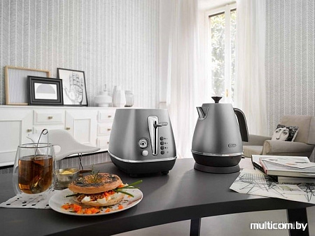 Тостер DeLonghi Distinta CTI 2103.S