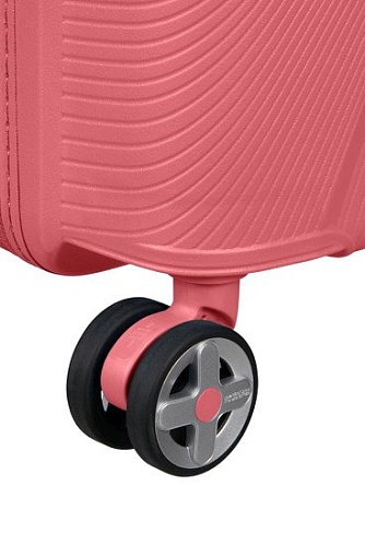 Чемодан American Tourister Starvibe MD5x00 002 55 см
