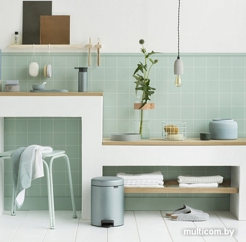 Brabantia Pedal Bin NewIcon 5 л (мятный металлик)