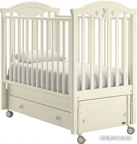 Классическая детская кроватка Nuovita Lusso Swing (ваниль)
