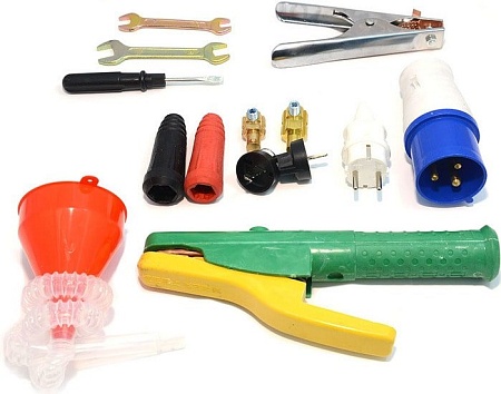 Дизельный генератор ТСС DGW 7.0/250ED-R