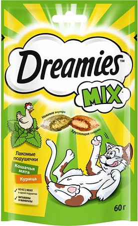 Лакомство для кошек Dreamies лакомые подушечки Mix с кошачьей мятой и курицей 60 г
