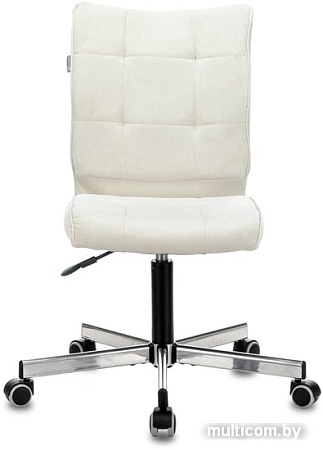 Офисный стул Бюрократ CH-330M/VELV20 (бежевый)