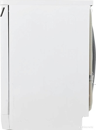 Отдельностоящая посудомоечная машина Grundig GNFP3551W