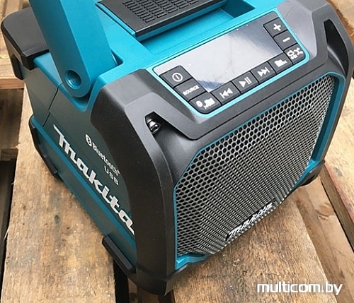 Беспроводная колонка Makita DMR202