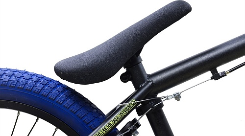 Велосипед Stark Madness BMX 1 2025 (графит матовый/желтый/синий)