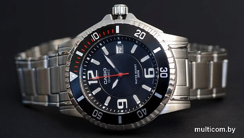 Наручные часы Casio MTD-1053D-1AVEF