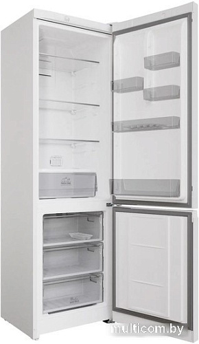 Холодильник Hotpoint-Ariston HT 4200 W