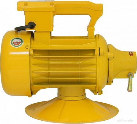 Вибратор площадочный Калибр ВЭС-2200М