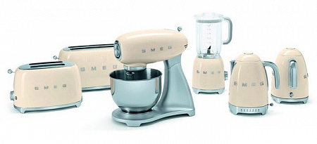 Тостер Smeg TSF02CREU