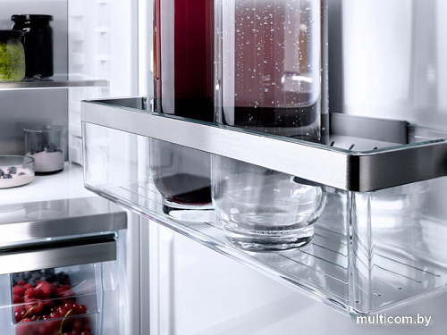 Однокамерный холодильник Miele K 7743 E