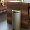 Brabantia Pedal Bin NewIcon 30 л (шампань)