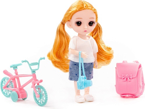 Кукла Полесье Маша в парке 03342